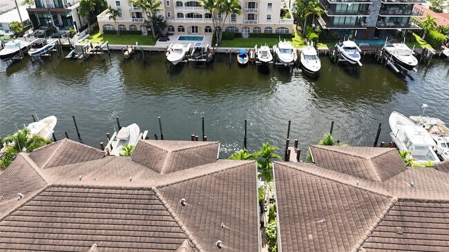 Building Photo - 105 Isle of Venice Dr