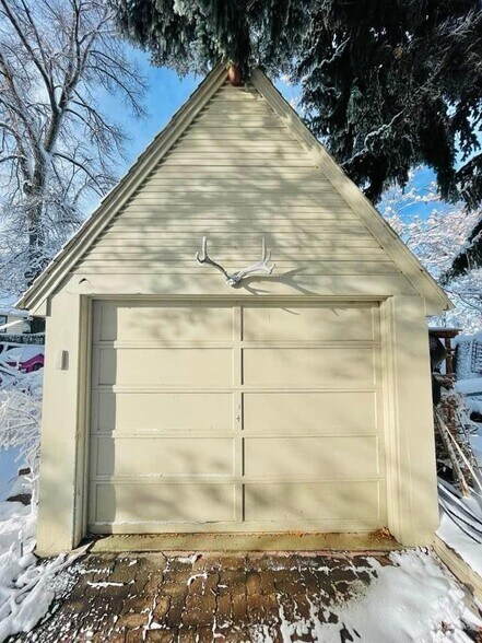 Single car garage in backyard best used as storage... but we did park our truck in there for awhile. - 483 Boulevard
