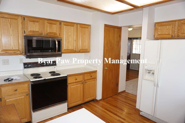 Building Photo - Nice Home on Quiet Cul De Sac in Ken Caryl!!