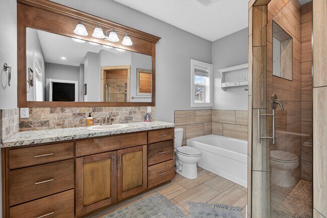 Building Photo - 2110 S Herron Dr