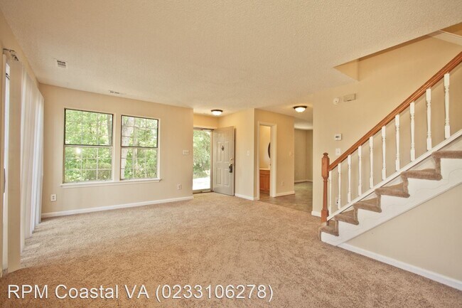 Primary Photo - 2 br, 2.5 bath House - 475 Lees Mill Dr.
