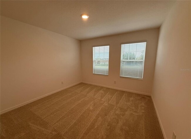 Building Photo - 215 Glass Onion Dr