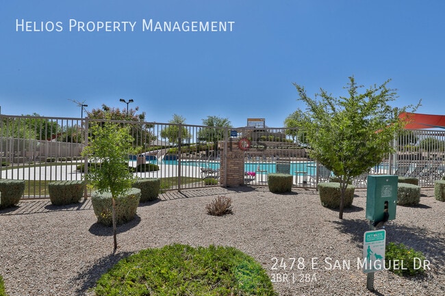 Building Photo - 2478 E San Miguel Dr