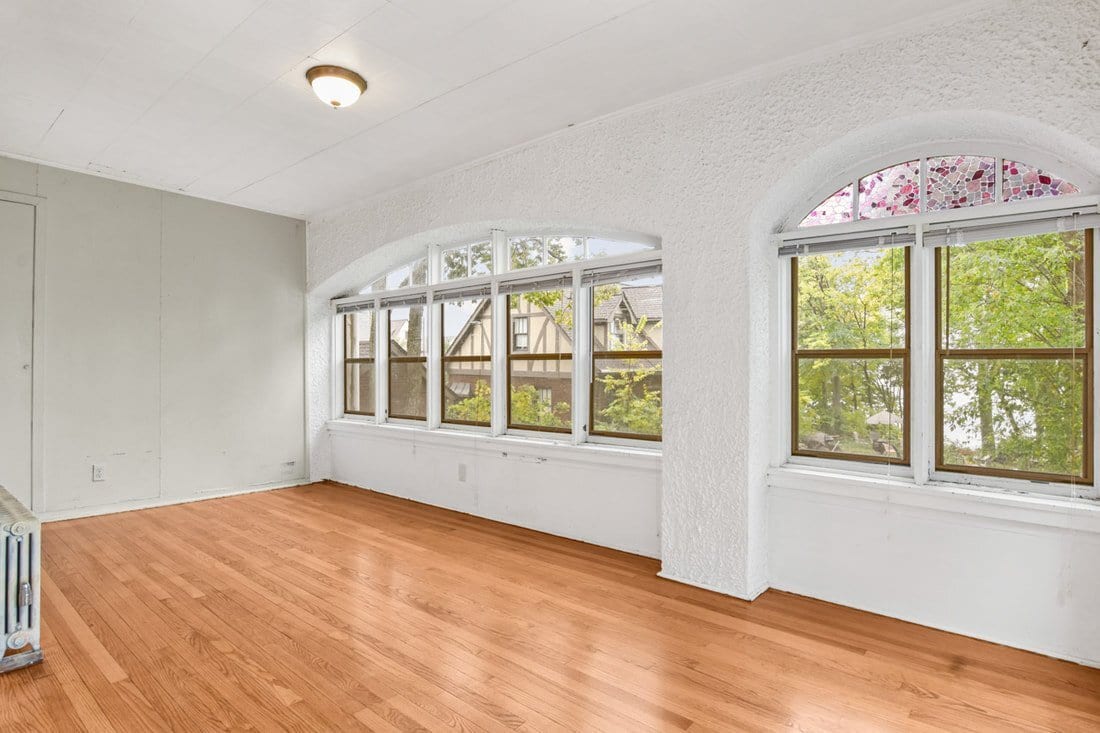 Building Photo - 933 Spaight St