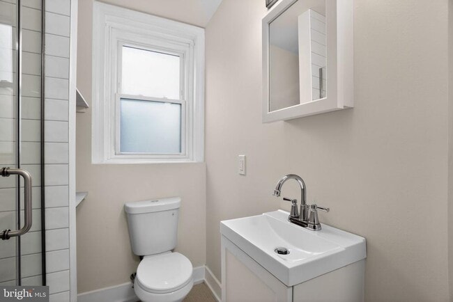 Building Photo - 257 S 21st St