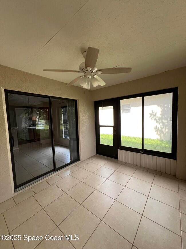Building Photo - 2540 Alicia Ln