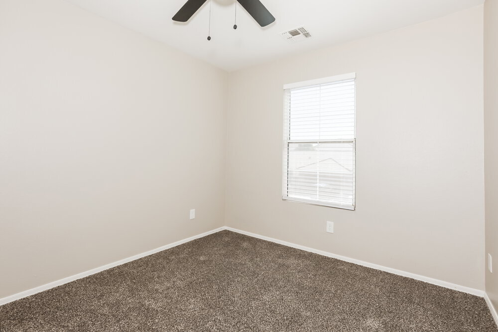 Building Photo - 1130 E Coppola St