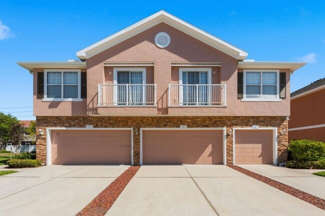 Building Photo - 595 52nd Ave N