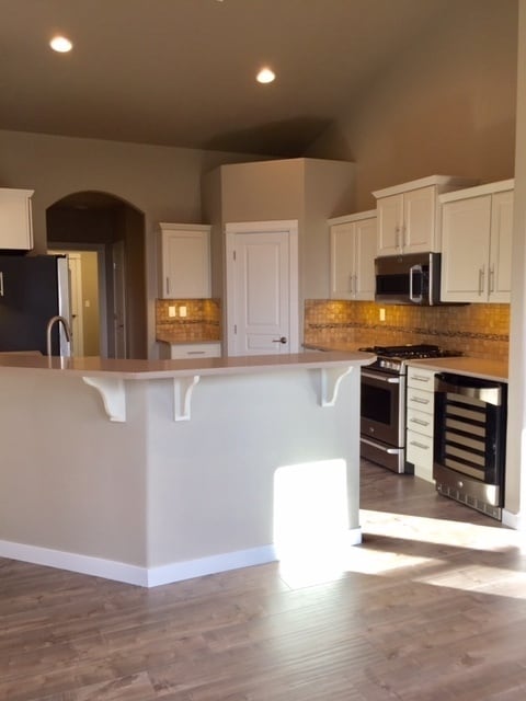 Building Photo - 4742 SW Volcano Ave