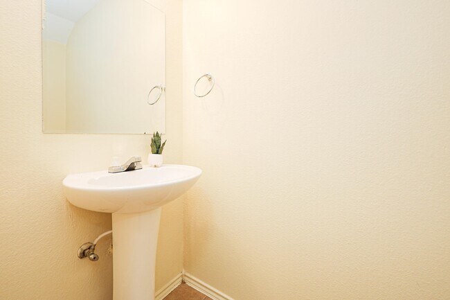 Building Photo - 4203 Marla Dr