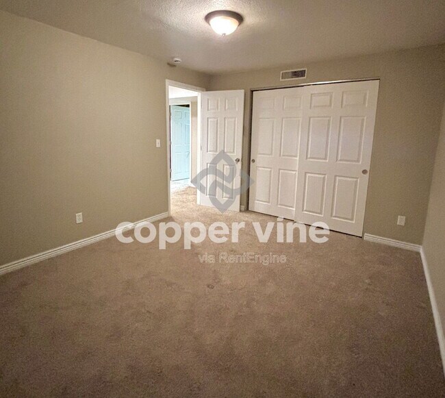 Building Photo - 13145 Hazel Ct