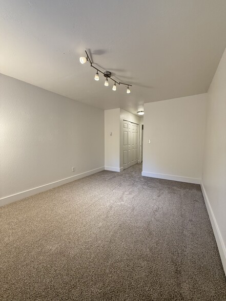 bedroom 2 - 6555 SW Terri Ct