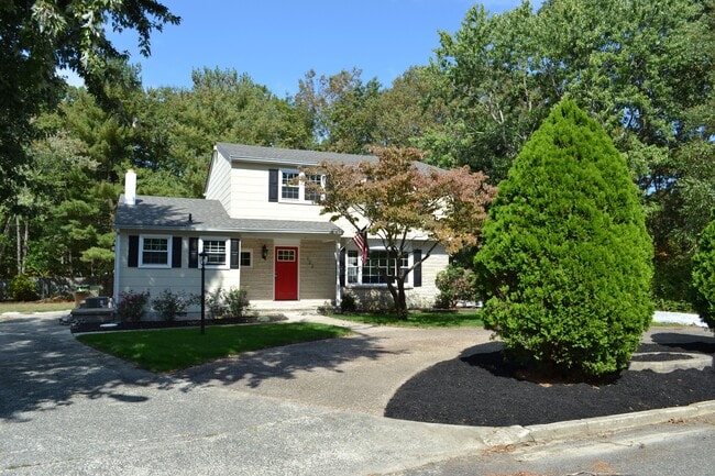 Building Photo - 122 Seaside Ave