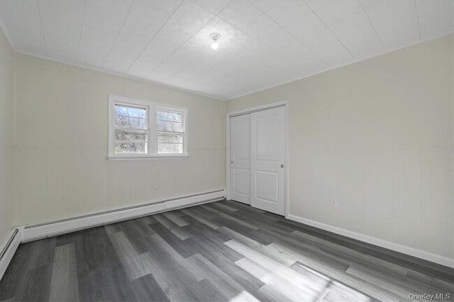 Building Photo - 55 School Rd