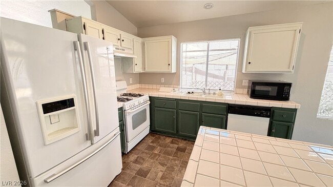 Building Photo - 7220 Paradise Bay Dr