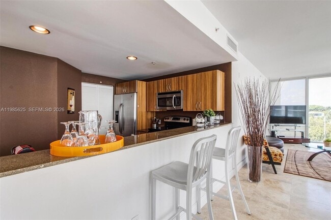 Building Photo - 6305 Indian Creek Dr