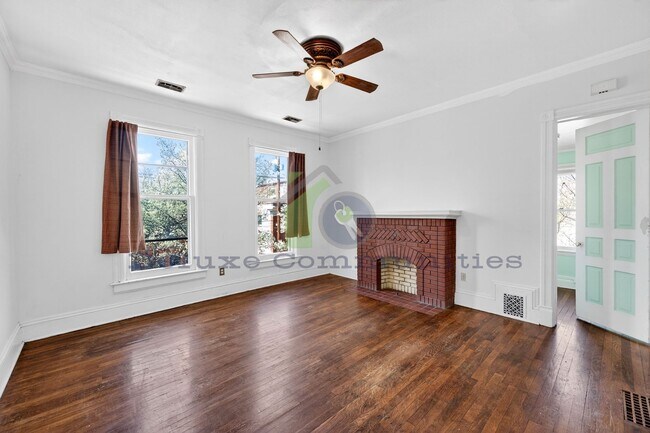 Building Photo - 410 Eastern Ave SE