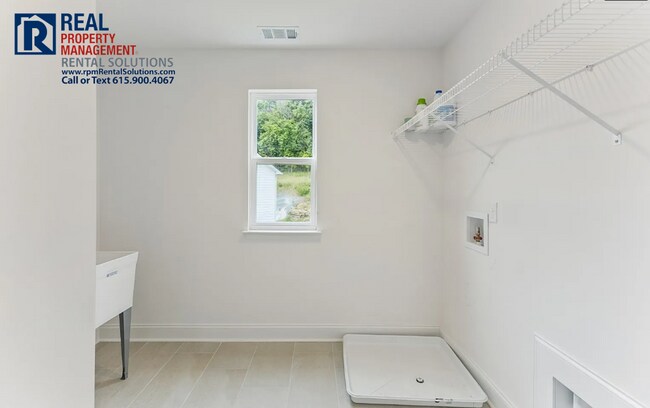Building Photo - 124 Cannonade Ct