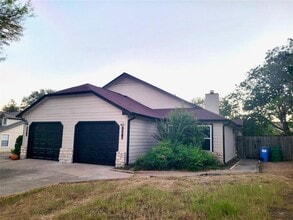 Building Photo - 339 Fantail Loop