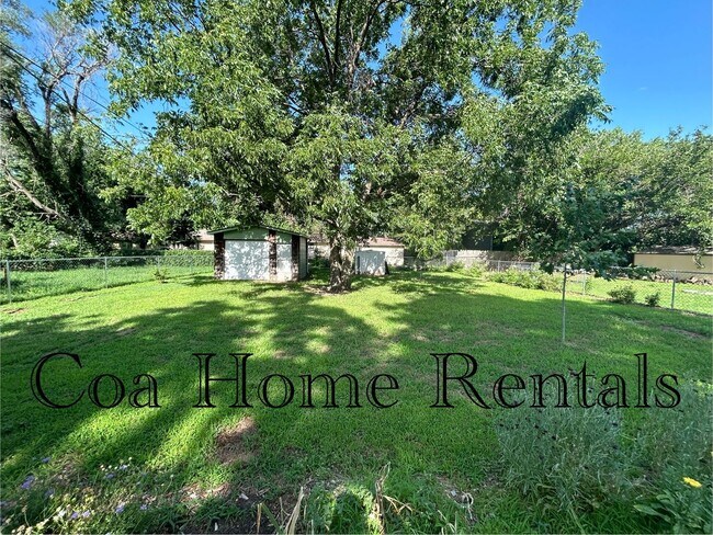 Building Photo - Great West location