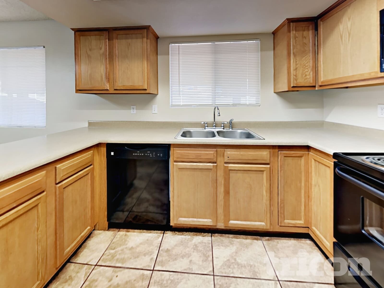 Building Photo - 6908 W Denton Ln