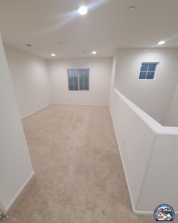 Building Photo - 655 Las Dunas St