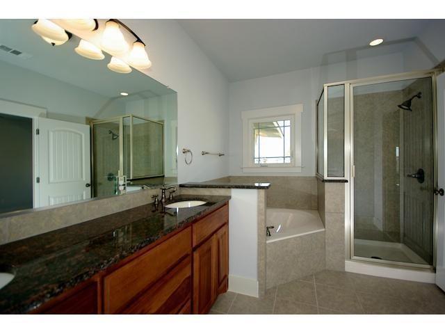 Building Photo - 2930 Grand Oaks Loop