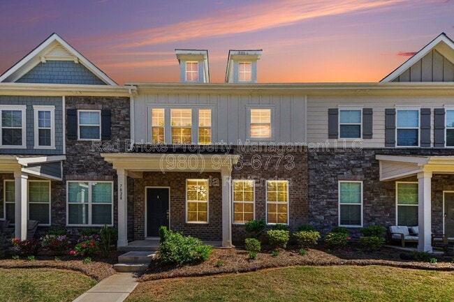 Building Photo - 7828 Nelson Rd