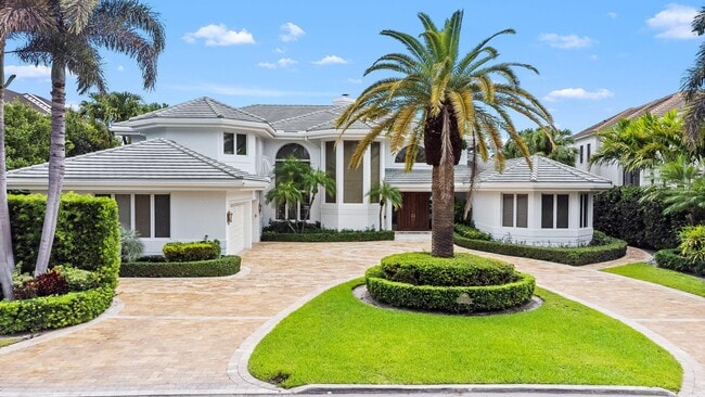 Building Photo - 396 E Coconut Palm Rd