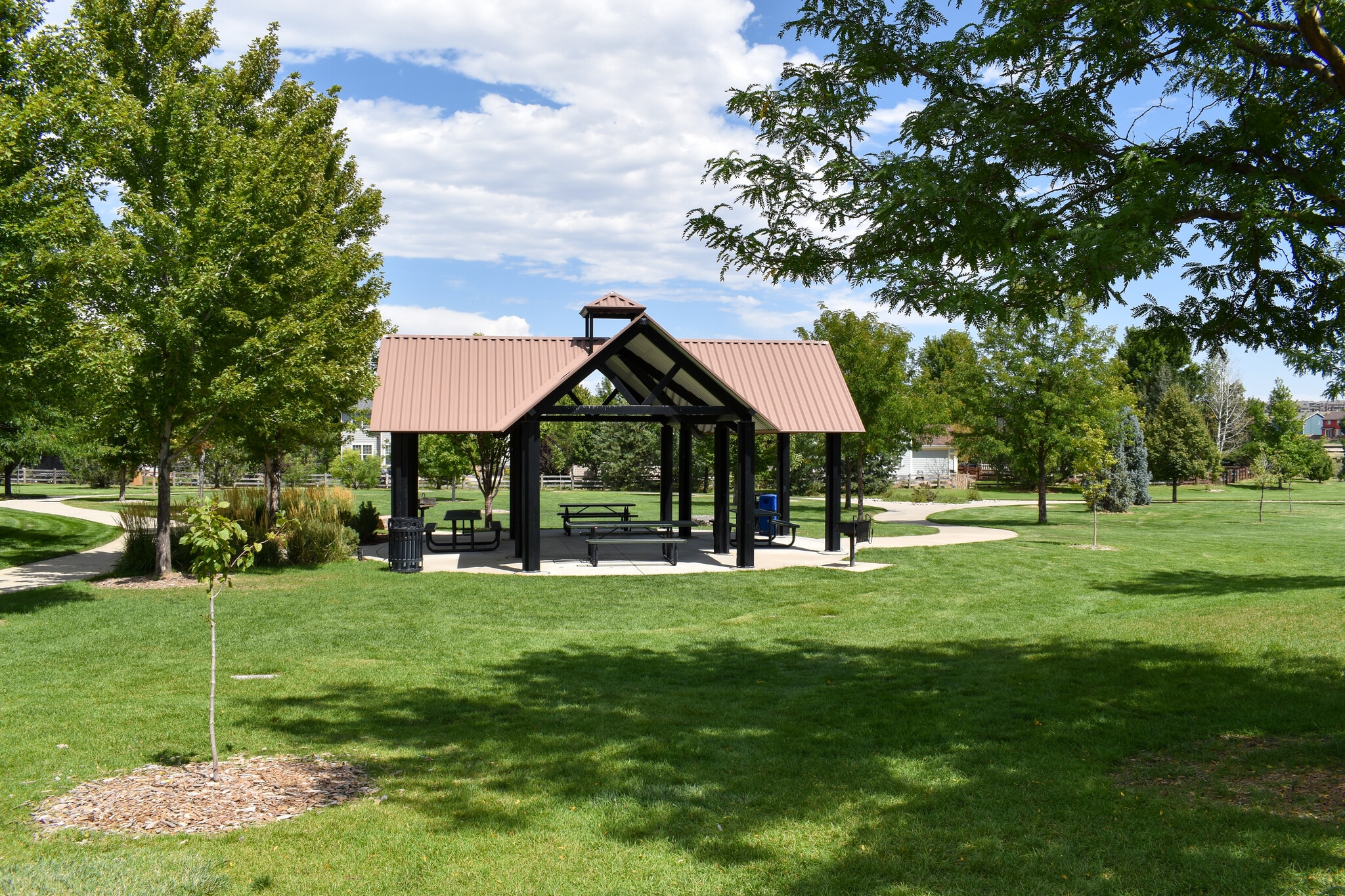 Building Photo - 684 Mason St