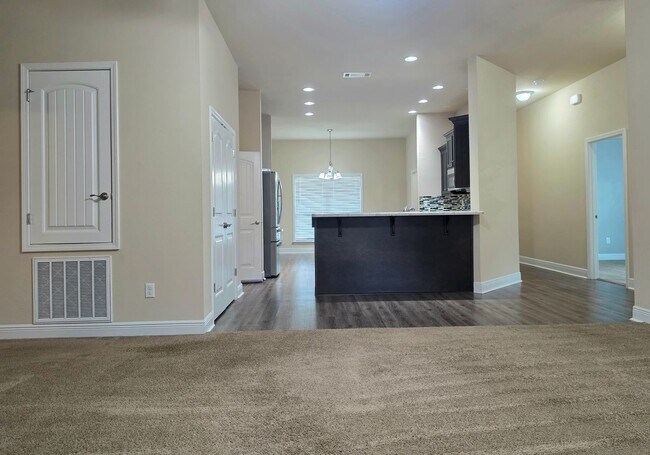 Building Photo - 14645 Birkdale Dr
