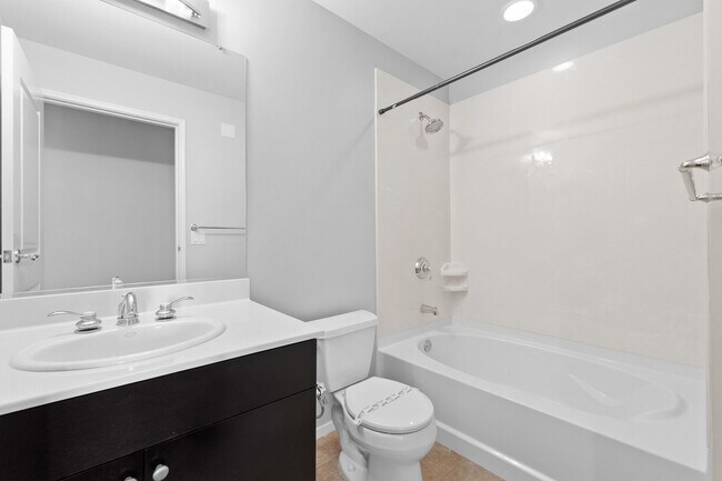 Building Photo - 3 Bedroom Highrise Condo at ONE Las Vegas!