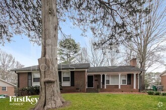 Building Photo - 7031 Ridgebrook Dr