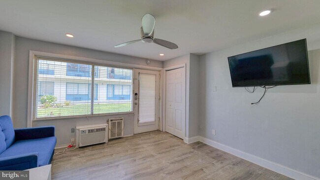 Building Photo - 3501 Boardwalk-A117-A117