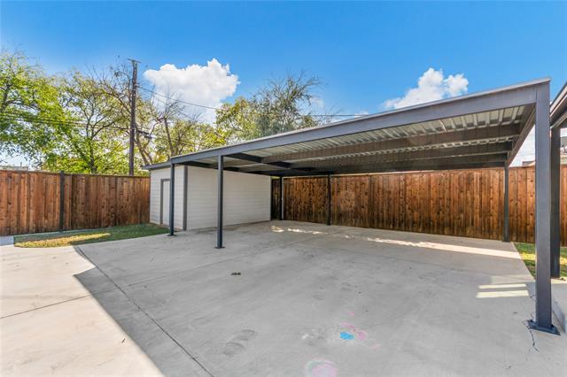 Building Photo - 3316 Inwood Rd