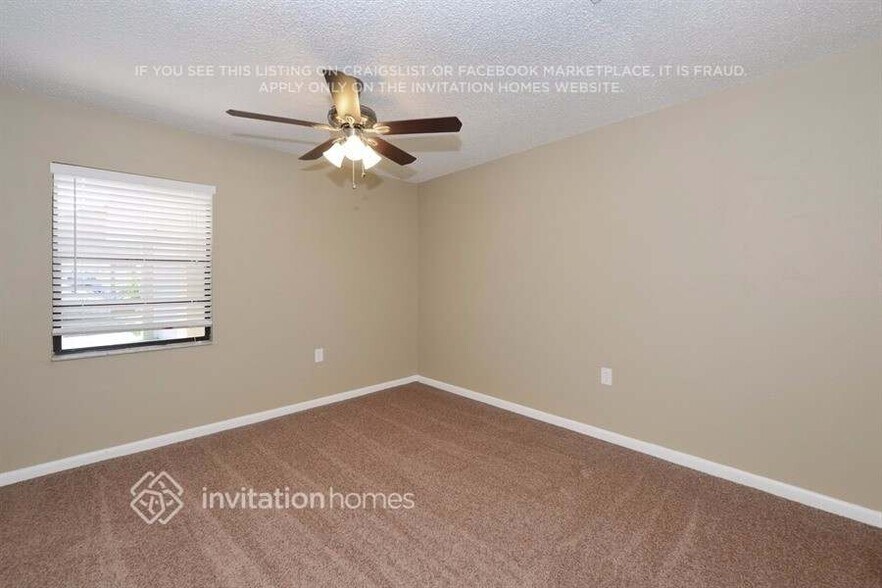 Building Photo - 5800 Southwind Dr