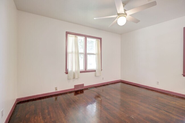 Building Photo - 2924 NW 67th St