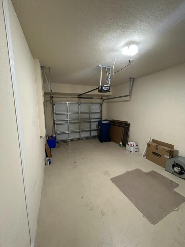 Building Photo - 7232 Ketch Pl