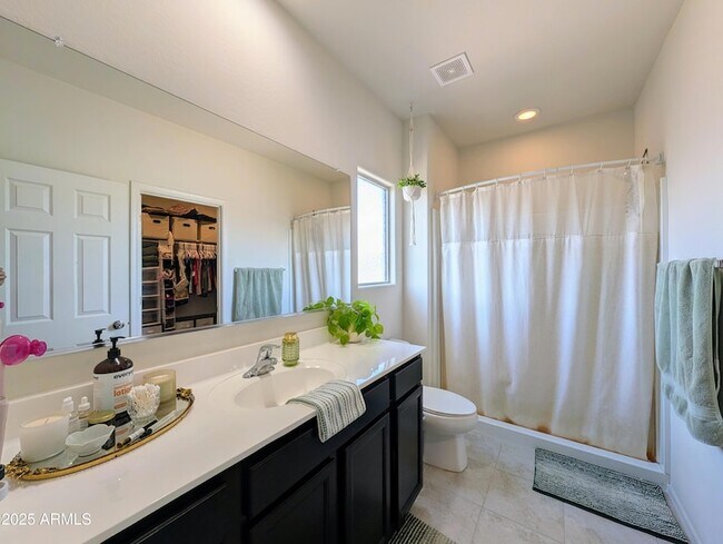 Building Photo - 24458 W Verlea Dr