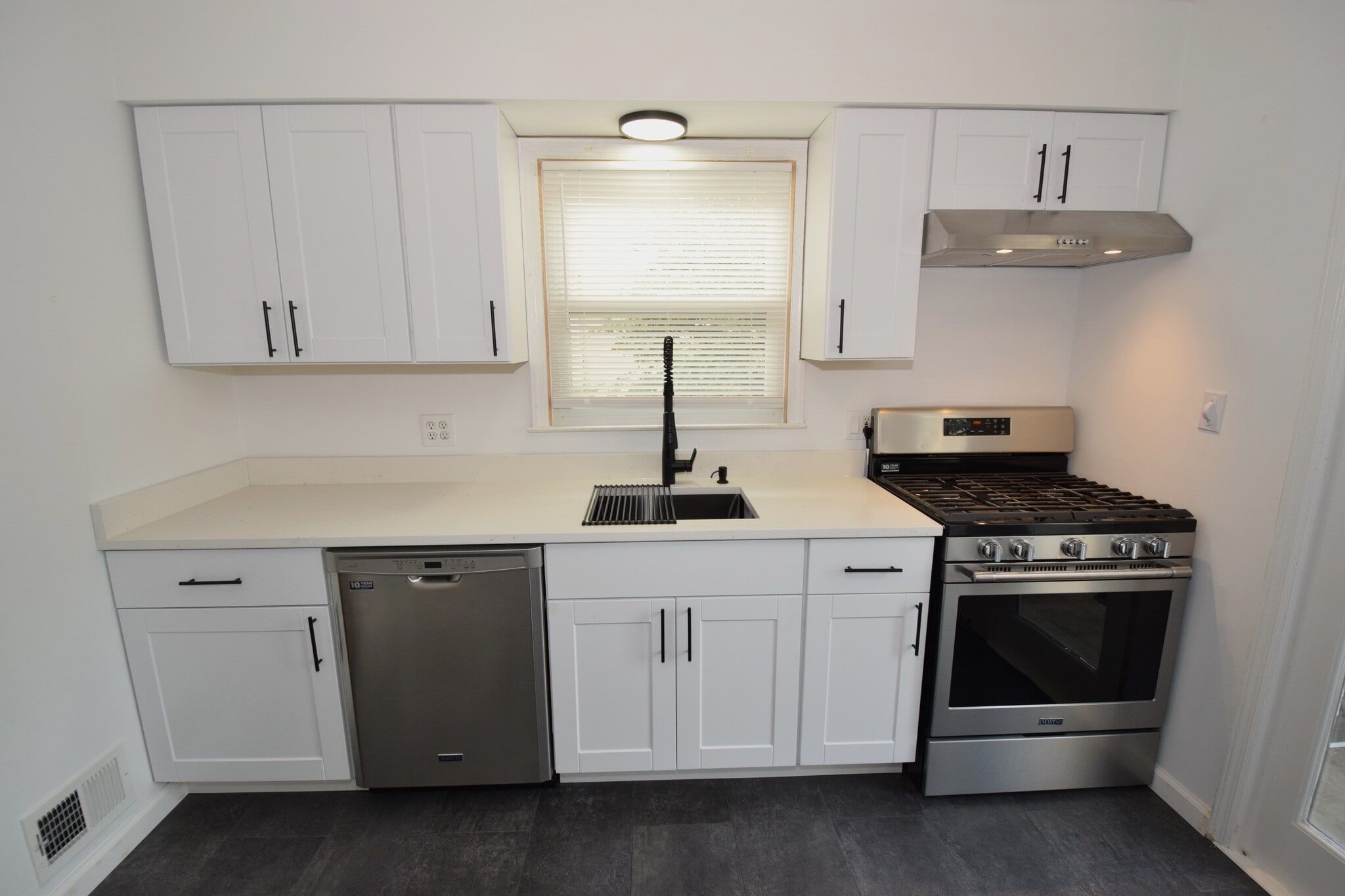 New kitchen with quartz counters - 40 Glaser Ave