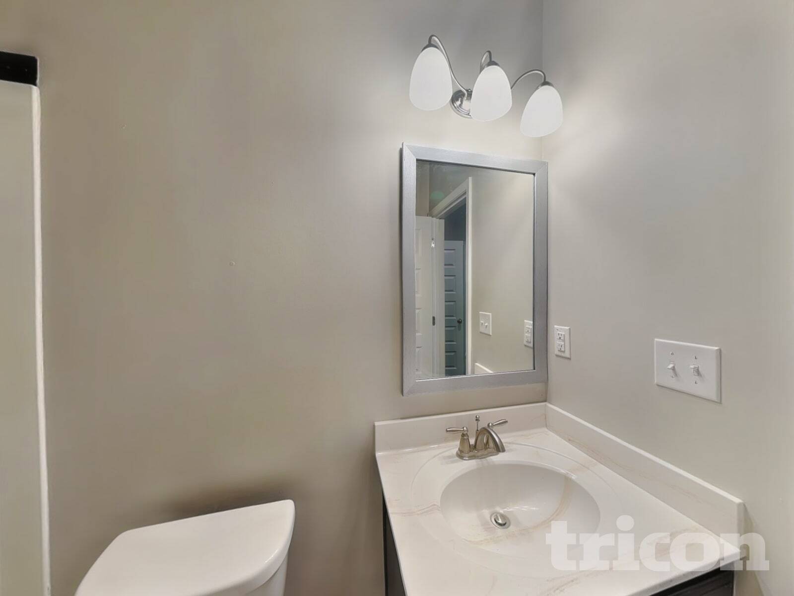 Building Photo - 68 Shenandoah Dr