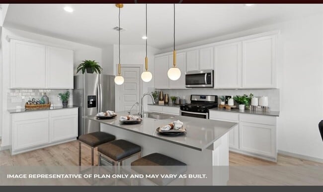 Building Photo - 6823 Amber Clf Ln