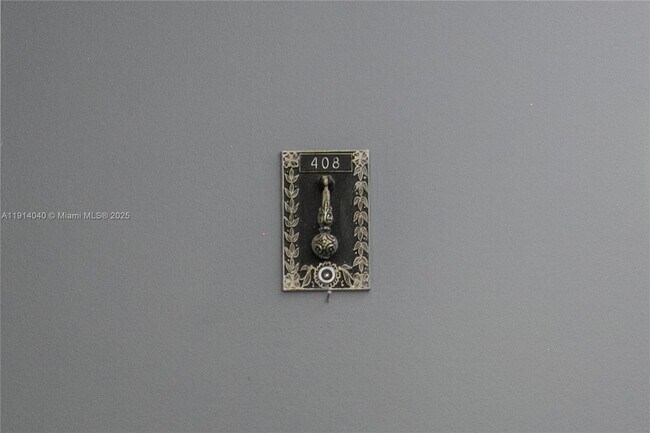 Building Photo - 137 Golden Isles Dr