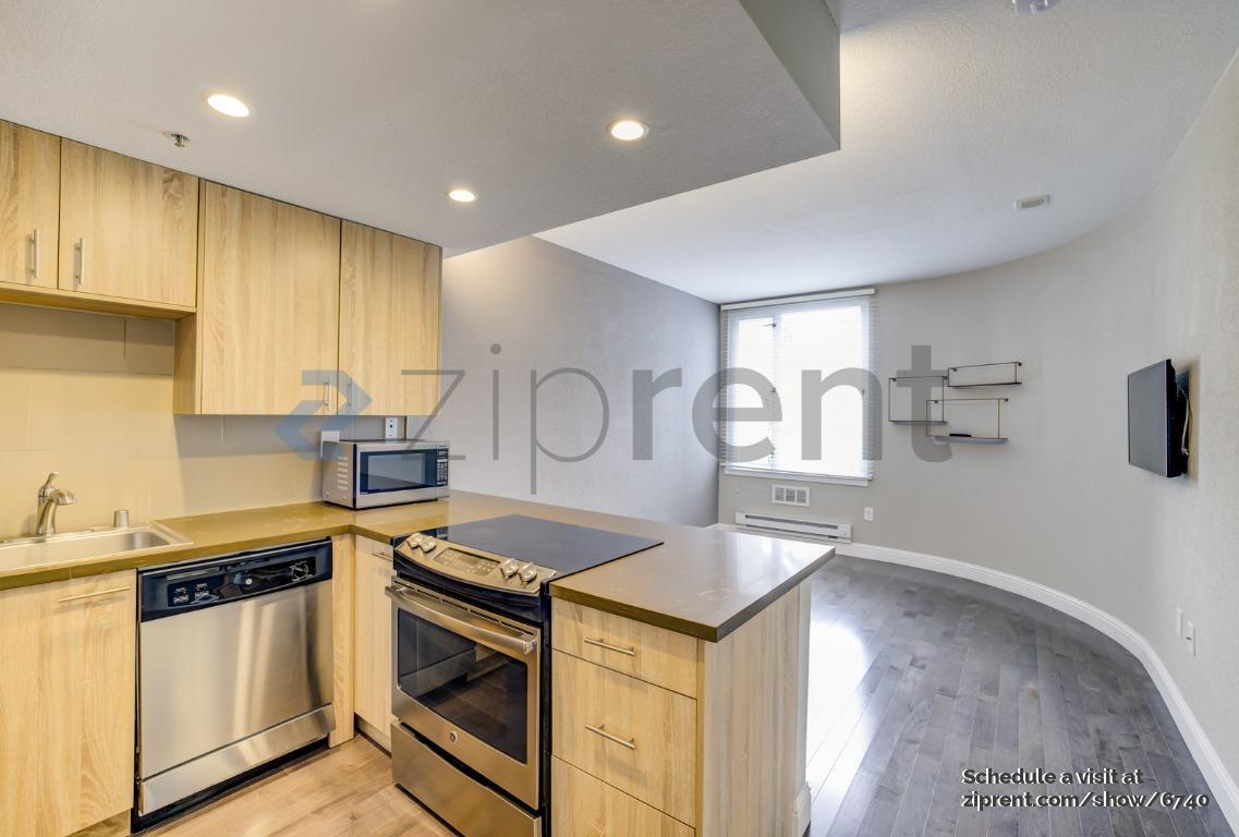 Building Photo - 201 Harrison St