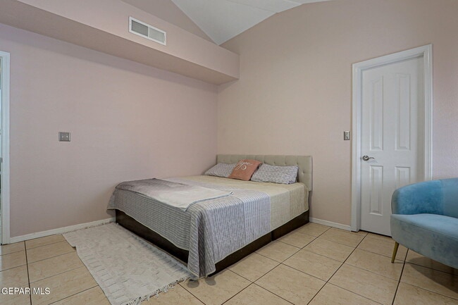 Building Photo - 1281 Amber Morgan Dr