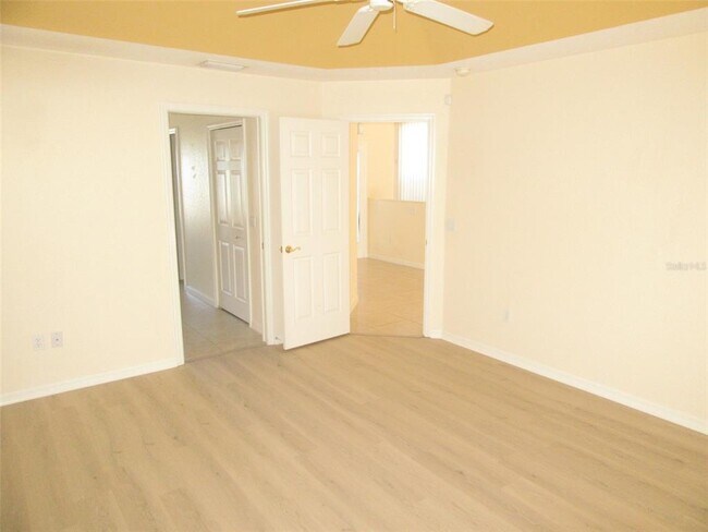 Building Photo - 8171 Rocliff Ave