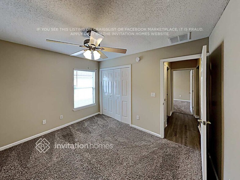 Building Photo - 3635 Live Oak Hollow Dr
