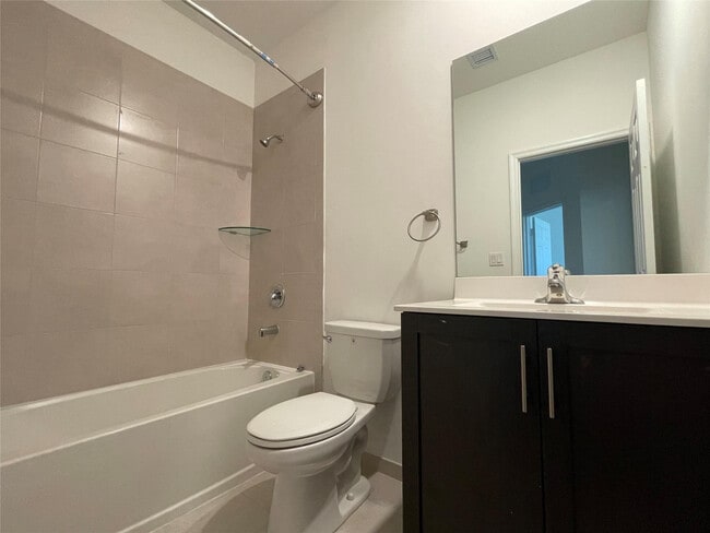 Building Photo - 4678 Santa Cruz Way