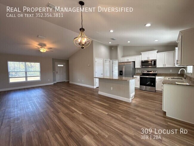 Building Photo - 309 Locust Rd
