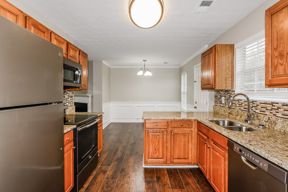 Building Photo - 6432 E Meyer Dr